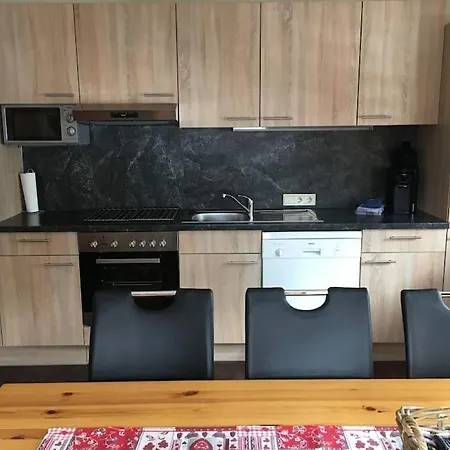 9 Persons Haus Jens Appartement Niedernsill