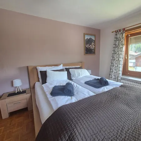 9 Persons Haus Anna Louise Apartmán